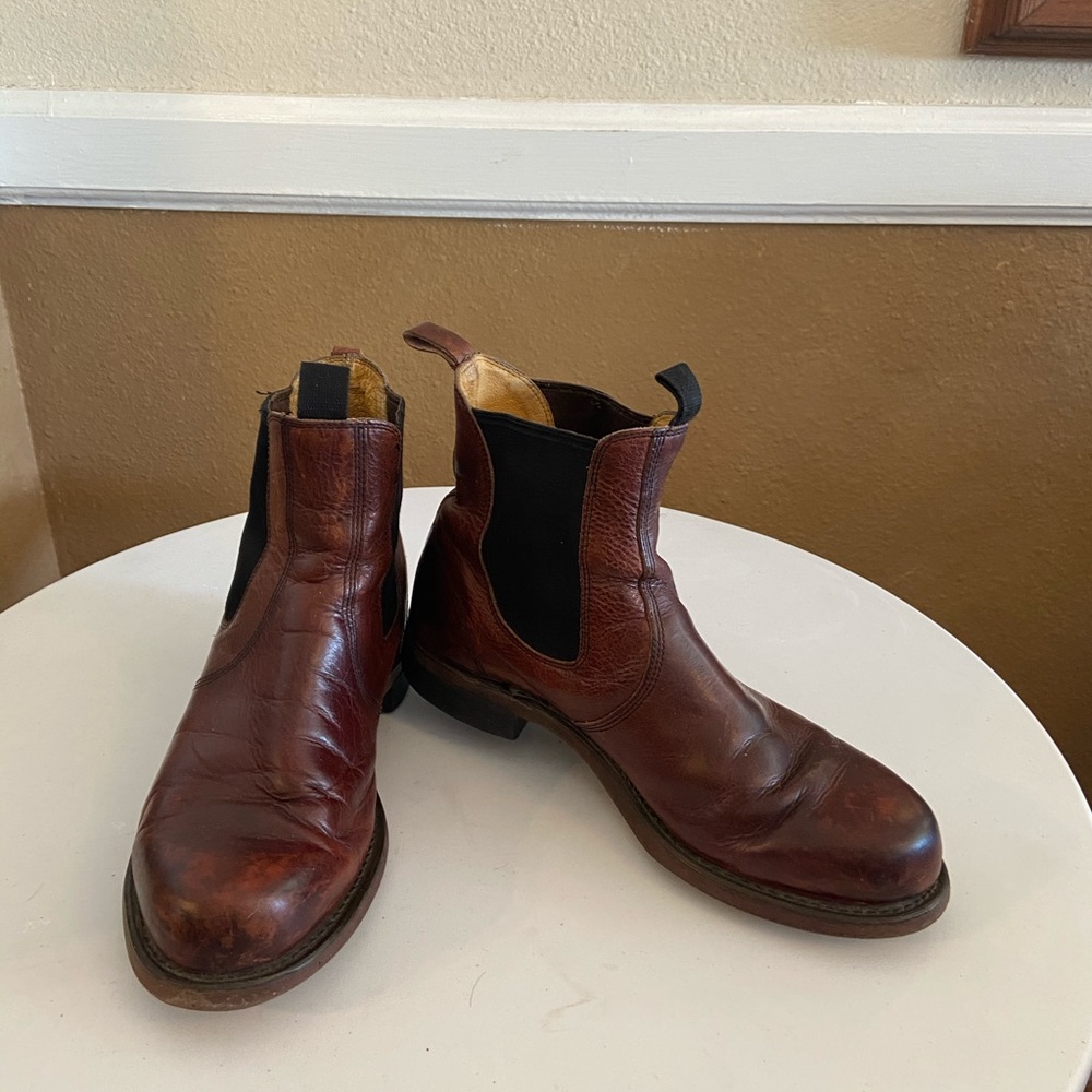 Frye boots. - Picture 2 of 7
